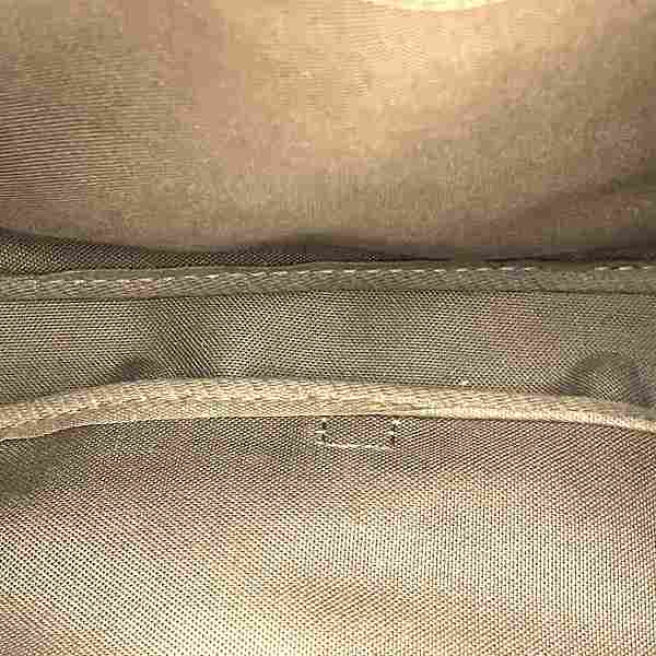 Louis Vuitton Monogram Saumur 30 Shoulder Bag in Good Condition