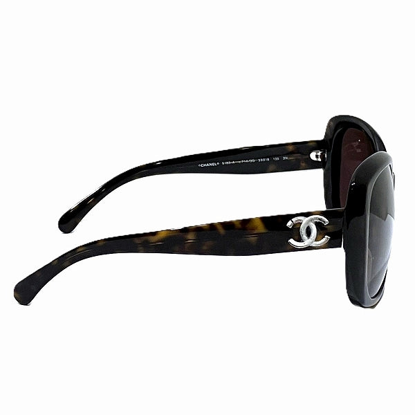 Chanel Coco Mark Sunglasses A40834 in Good Condition