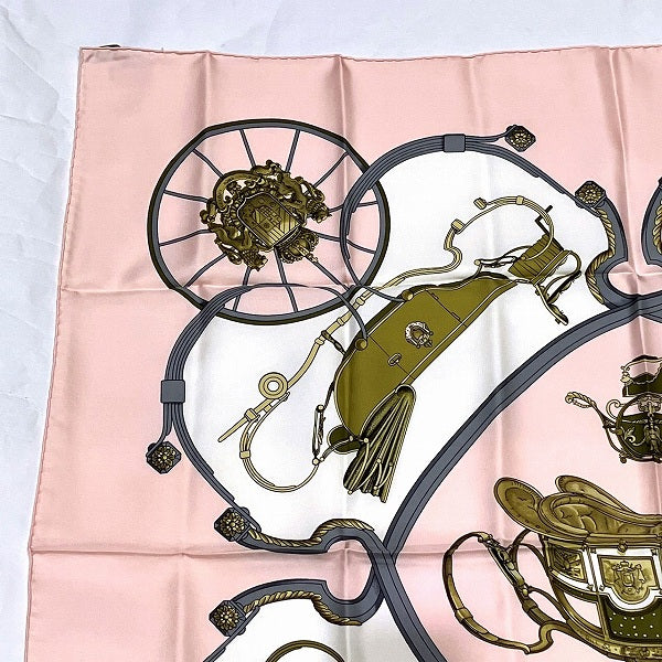 Hermes Silk Scarf Carré 90 Spring in Great Condition