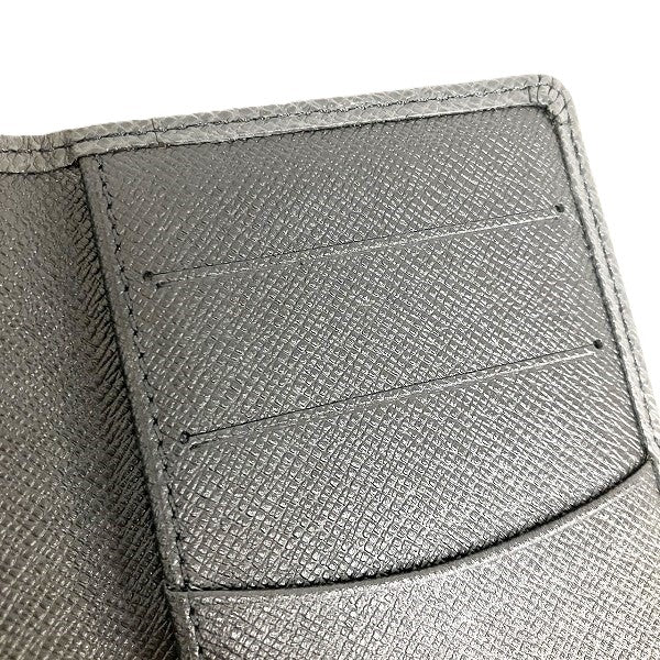 Louis Vuitton Taiga Organizer de Poche Card Holder in Great Condition