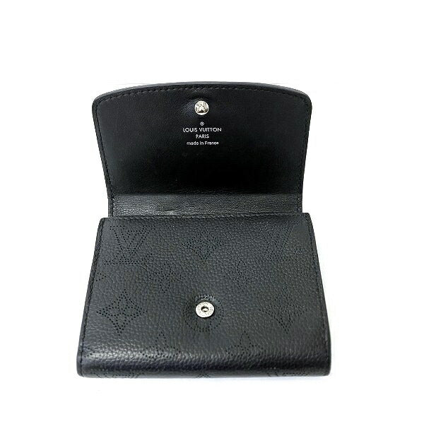 Louis Vuitton Mahina Leather Compact Wallet M62540