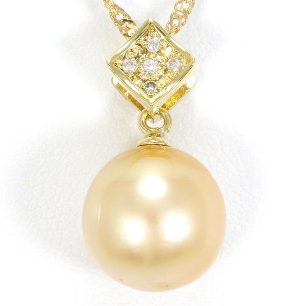 K18 Yellow Gold Pearl Necklace with Diamond