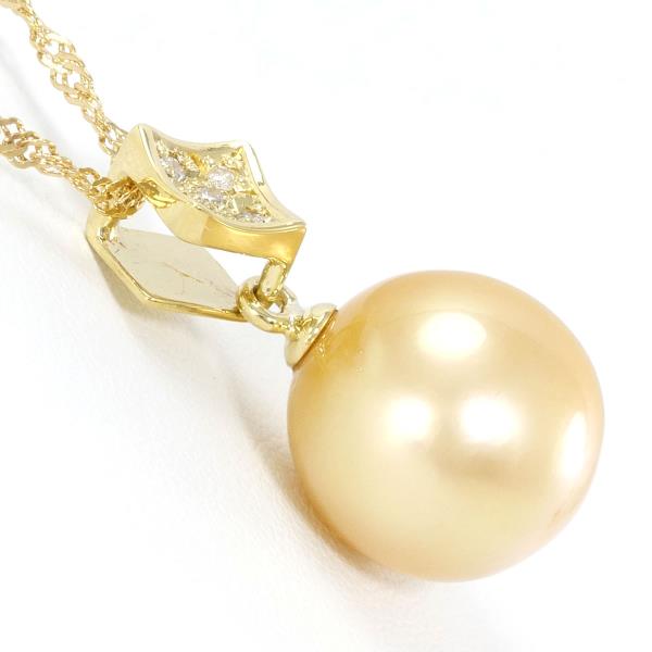 K18 Yellow Gold Pearl Necklace with Diamond