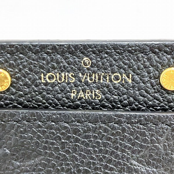 Louis Vuitton Leather Card Case M69171 in Good Condition