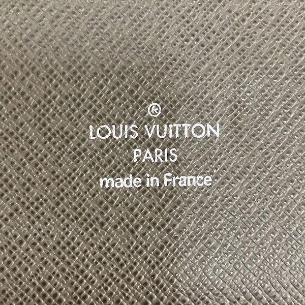 Louis Vuitton Taiga Organizer Atoll Long Wallet in Good Condition