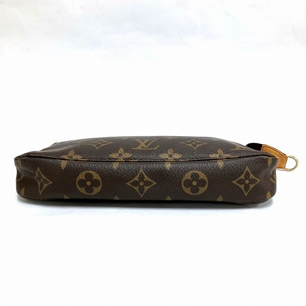 Louis Vuitton Monogram Pochette Accessoires Bag in Good Condition