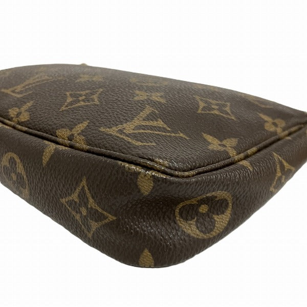 Louis Vuitton Monogram Pochette Accessoires Bag in Good Condition