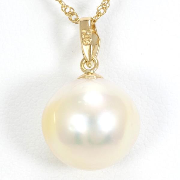 K18 Yellow Gold Pearl Necklace in Excellent Condition