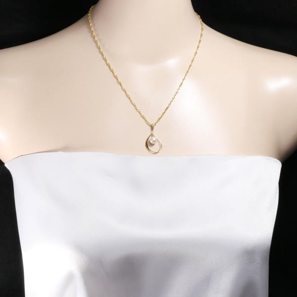 K18 Yellow Gold Pearl Necklace in Pristine Condition