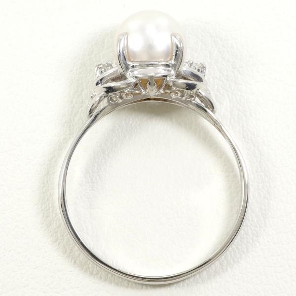 PT900 Platinum Pearl Ring with Diamond in Excellent Condition