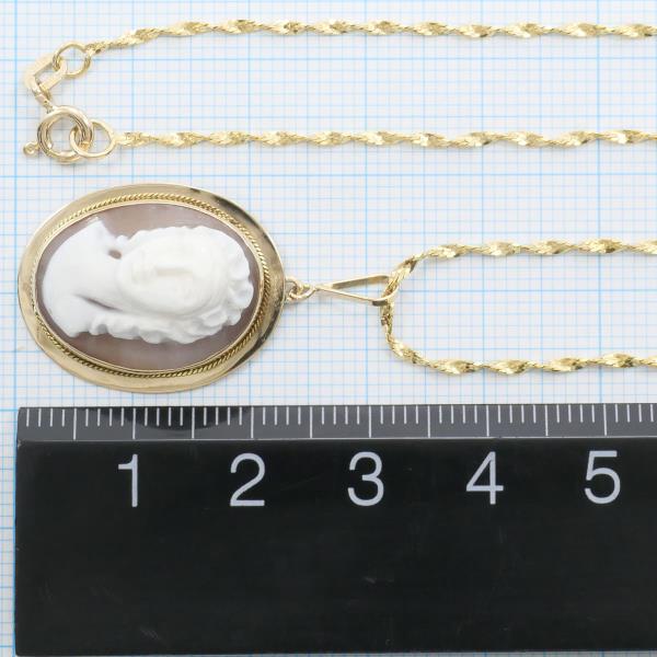 14K Yellow Gold Shell Cameo Necklace in Excellent Condition