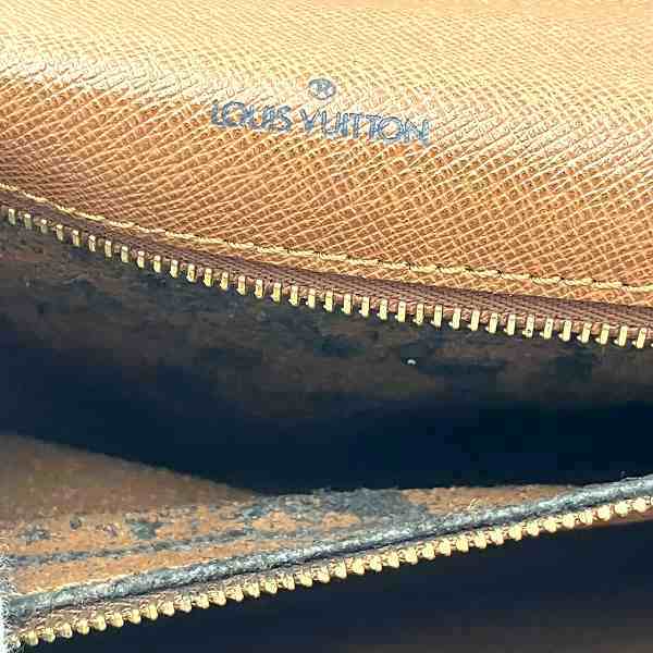 Louis Vuitton Monceau 28 Handbag M51185