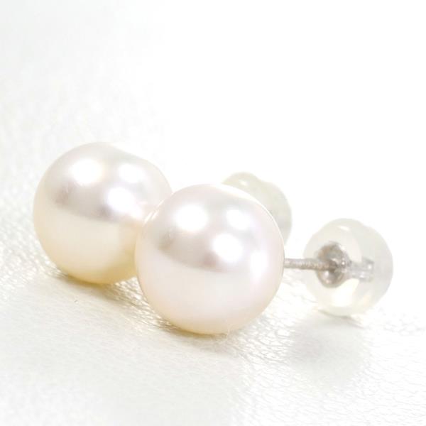 K14 White Gold Pearl Earrings in Excellent Condition