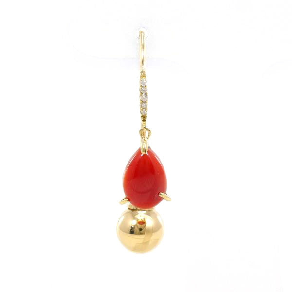 K18 Yellow Gold Coral Earring in Excellent Condition