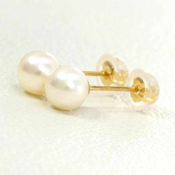 K18 Yellow Gold Pearl Earrings in Pristine Condition