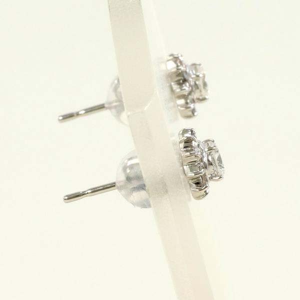 PT900 Platinum Diamond Earrings in Pristine Condition