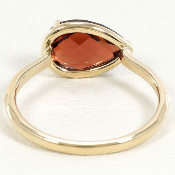 K10 Yellow Gold Garnet Ring in Excellent Condition