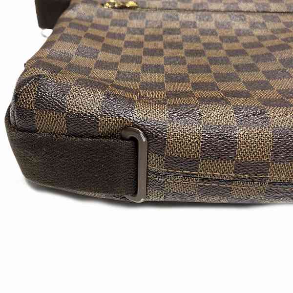 Louis Vuitton Brooklyn MM Shoulder Bag N51211