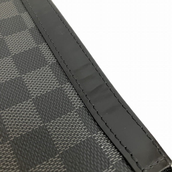 Louis Vuitton Damier Graphite Pochette Voyage MM Clutch N41696