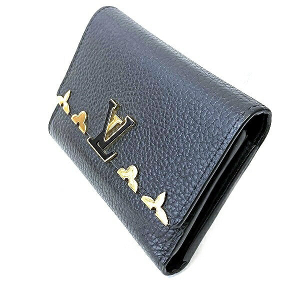 Louis Vuitton Capucines Compact Wallet M82764