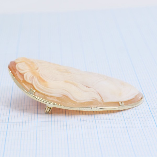 K14 Yellow Gold Pendant Brooch