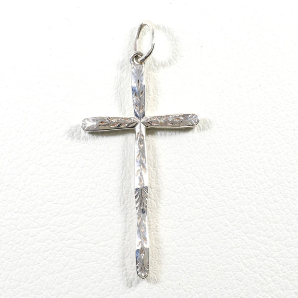 agete Silver Cross Pendant