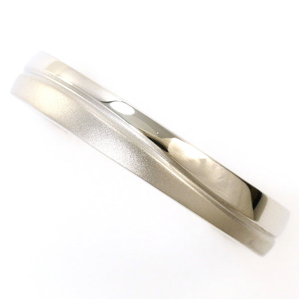 Saint Purl Pt1000 Platinum Sapphire Ring