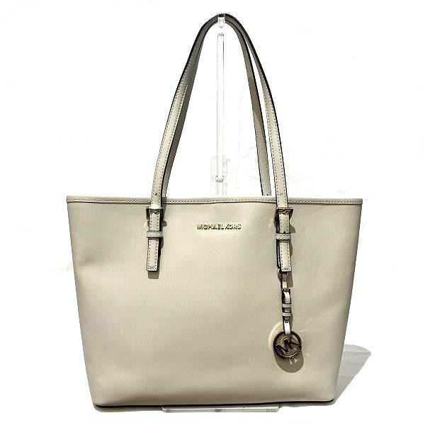 Michael Kors Leather White Tote Bag in Great Condition