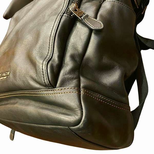 Coach Leather Graham Backpack F37599 in Good Condition