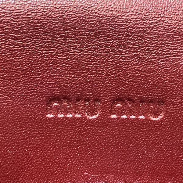 Miu Miu Red Leather Bifold Wallet in Good Condition