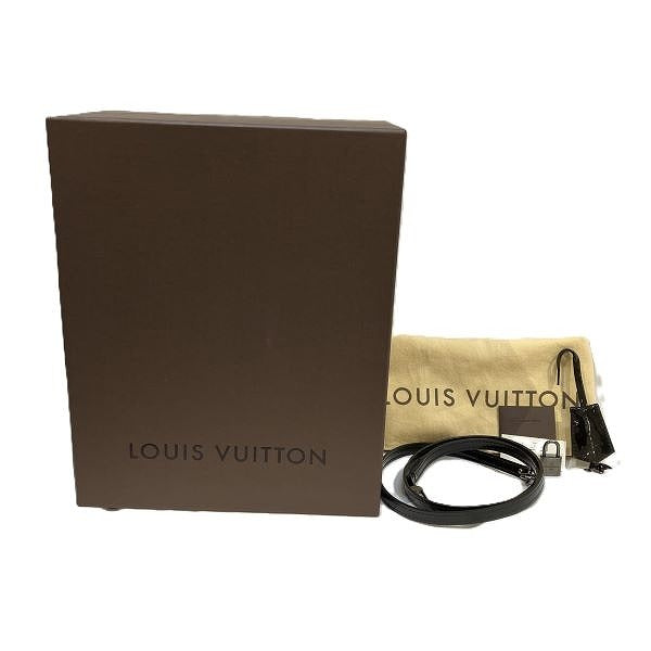 Louis Vuitton Vernis Alma PM Handbag M90061