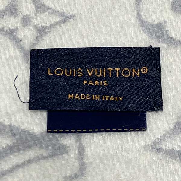 Louis Vuitton Cashmere 100% K18 YG Echarpe Game On Scarf M77641 in Great Condition