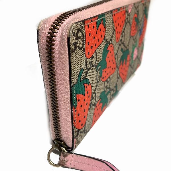 Gucci GG Supreme Strawberry Print Long Wallet 573865 in Good Condition