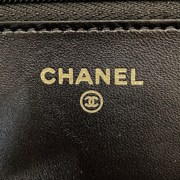 Chanel Lambskin Chain Wallet AP3076