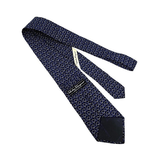 Salvatore Ferragamo Silk Tie Navy Animal Pattern in Great Condition