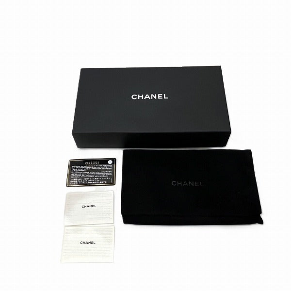 Chanel Matelasse Long Wallet A50097 in Good Condition