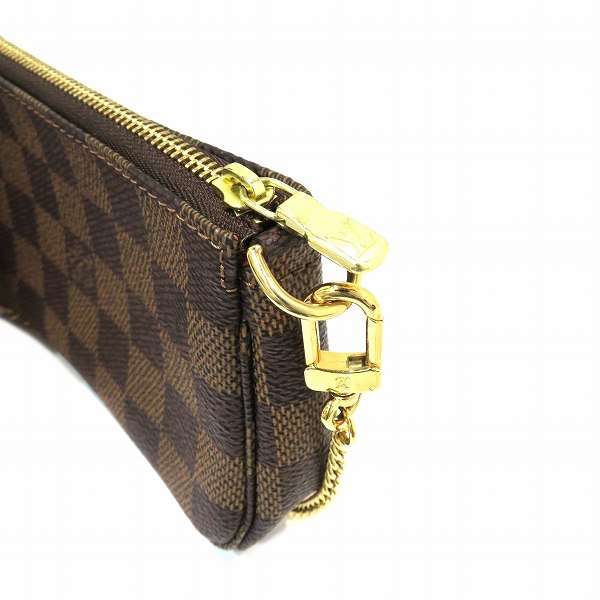 Louis Vuitton Mini Pochette Accessoires Clutch in Great Condition