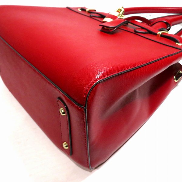 Riendas Red Faux Leather Handbag for Women in Good Condition