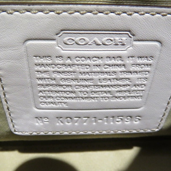 Coach Signature Hamptons 11596 Handbag in Great Condition