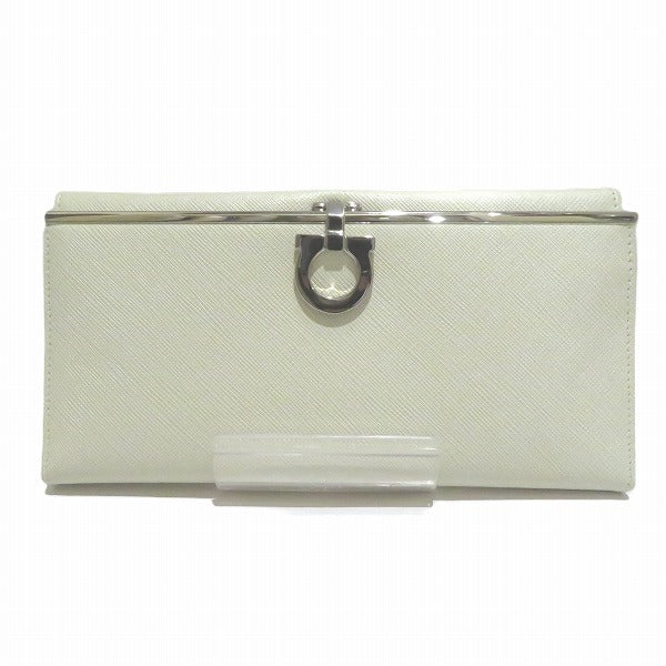 Salvatore Ferragamo Gancini Off-White Wallet