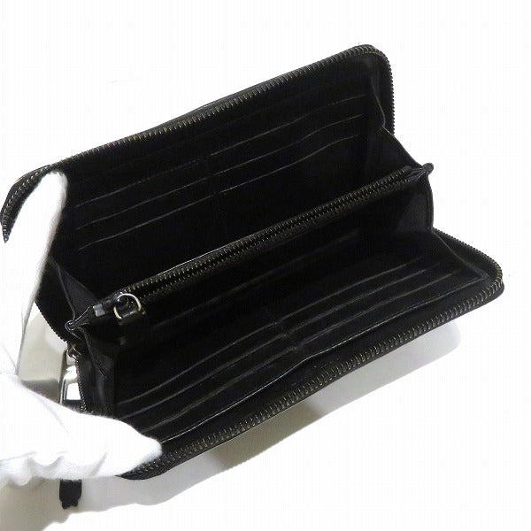 Jimmy Choo Leather Metal Zippy Wallet in Good Condition