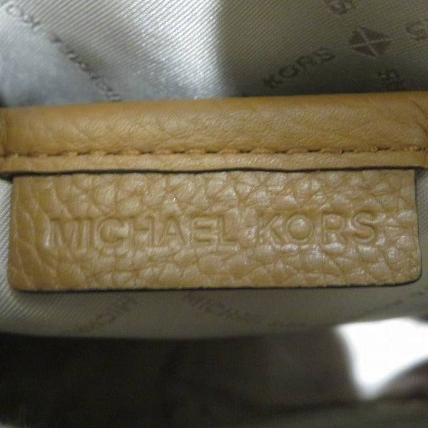 Michael Kors Signature Camera Bag 35HBGFTC7B in Good Condition