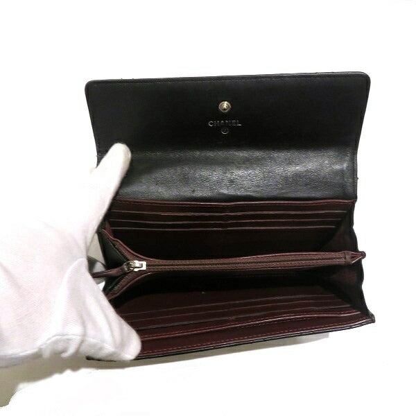 Chanel Lambskin Matelasse Long Wallet in Good Condition