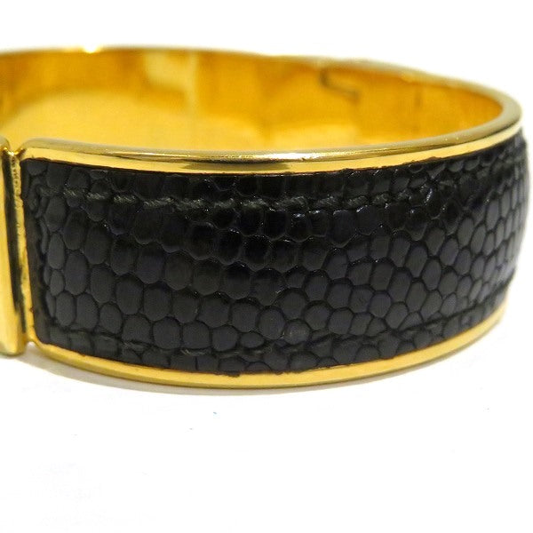 Gucci Leather Bangle Bracelet in Good Condition