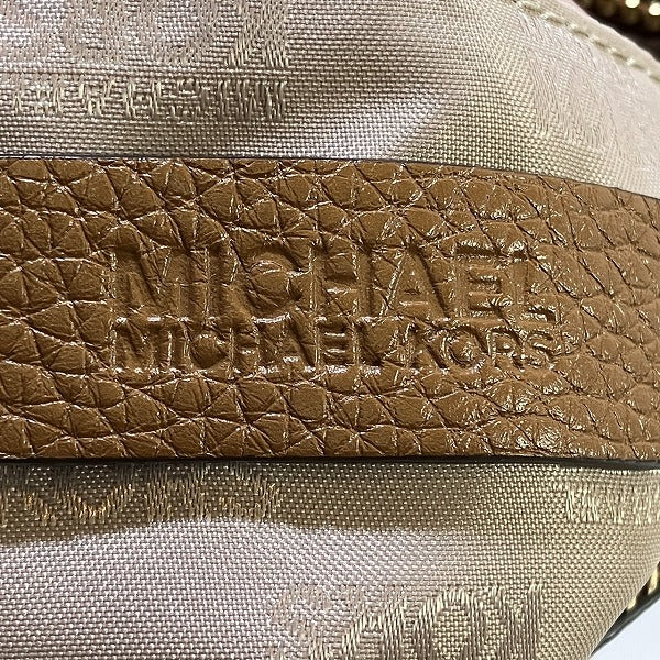 Michael Kors Leather Double Zip Shoulder Bag in Good Condition