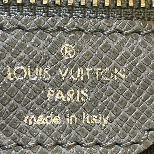 Louis Vuitton Vasily PM Briefcase M32641