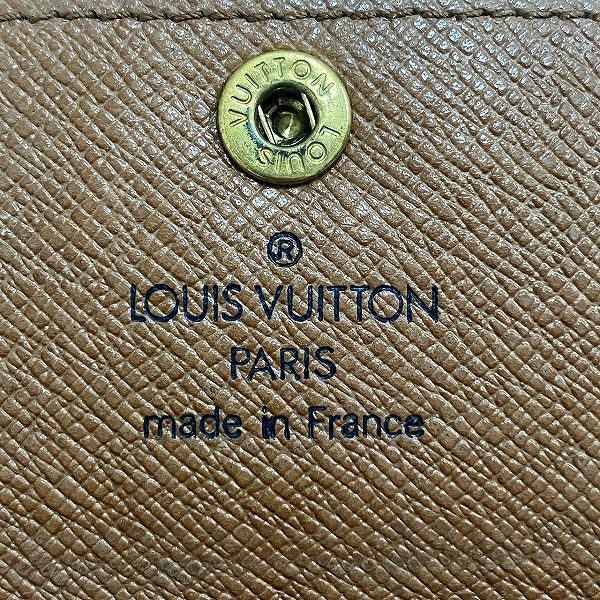 Louis Vuitton Monogram Multicles 4 Key Case M62631 in Good Condition