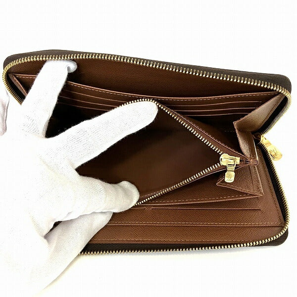 Louis Vuitton Monogram Zippy Organizer Wallet