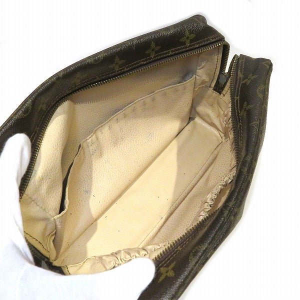 Louis Vuitton Monogram Toiletry Pouch M47522