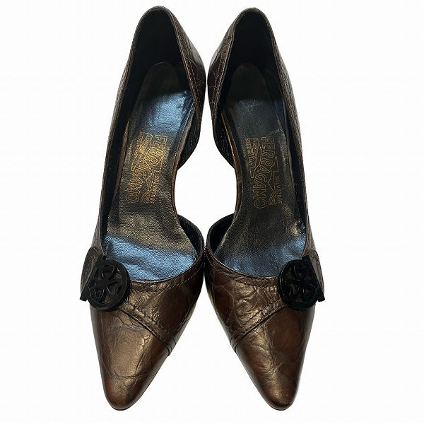 Salvatore Ferragamo Leather Pumps Brown in Good Condition